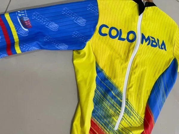 Uniforme Surim Wear Colombia Amarillo 10-12-XS-M