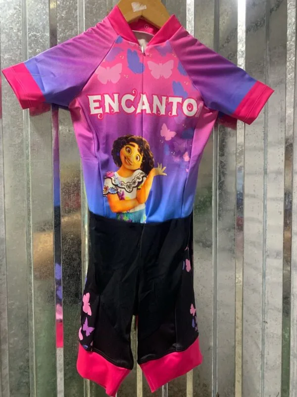 WhatsApp Image 2025-03-21 at 4.57.07 PM Uniforme Spaz Encanto Talla 8-10