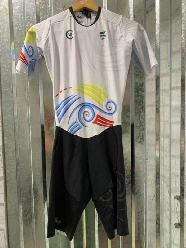 WhatsApp Image 2025-06-04 at 5.35.08 PM Uniforme Surim Wear Blanco Colombia Talla 14-XS-S-M